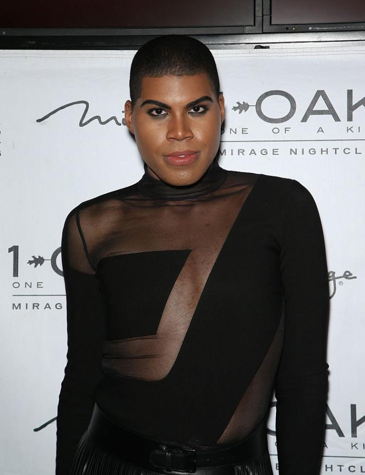 九游网页版-夸梅-布朗：EJ酱本可以打WNBA 但他对篮球根本不感兴趣